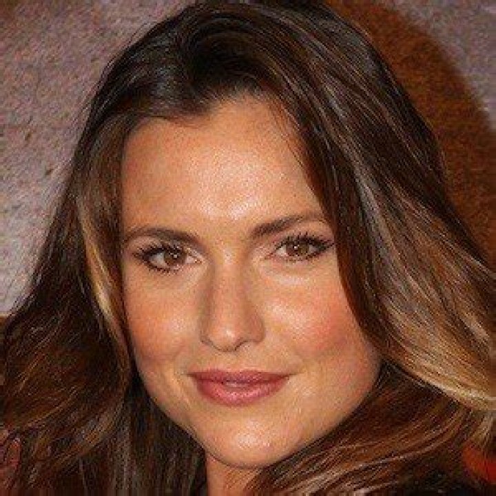 Zoe Cramond (TV Actress) - Age, Birthday, Bio, Facts, Family, Net Worth, Height & More